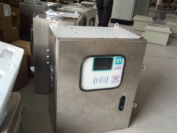 不銹鋼智能遠(yuǎn)端控制箱